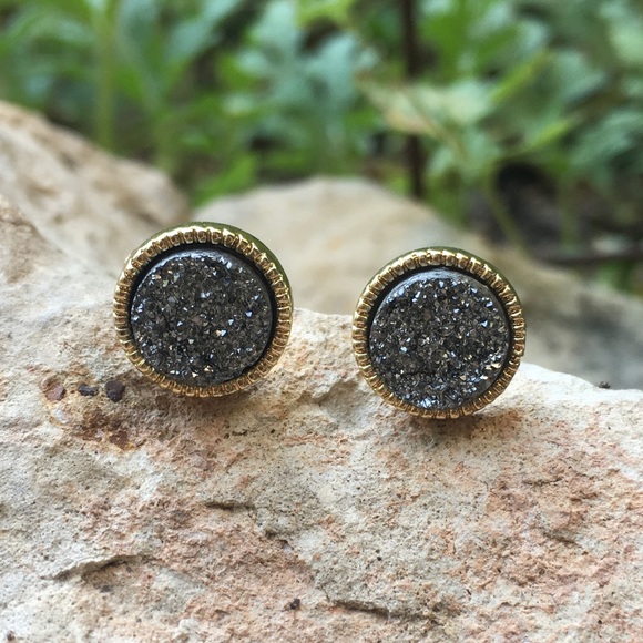Anthro Jewelry - 🆕Druzy Quartz Stud Earrings!!!🌟✨